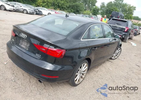 2015 Audi A3 2.0T Premium z USA, uszkodzony, nr VIN WAUBFGFF4F1118970